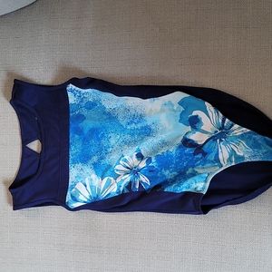 Girl's Gymnastics or Dance Leo